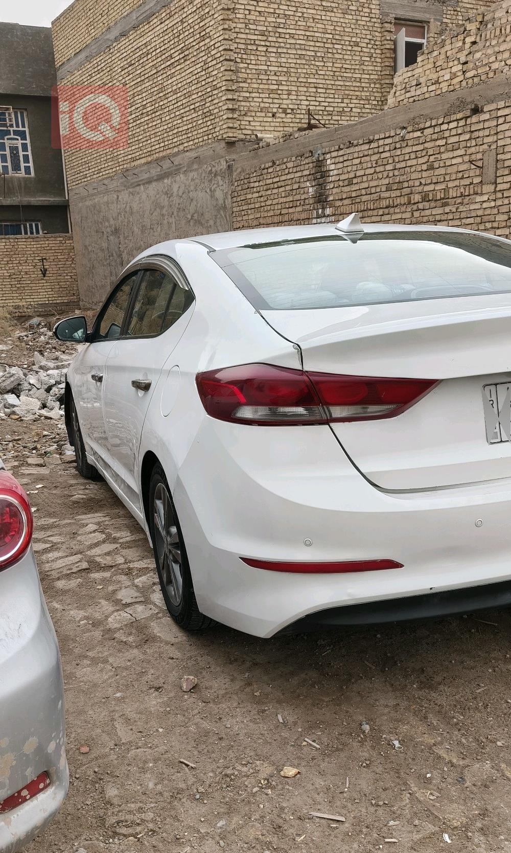 هيونداي النترا